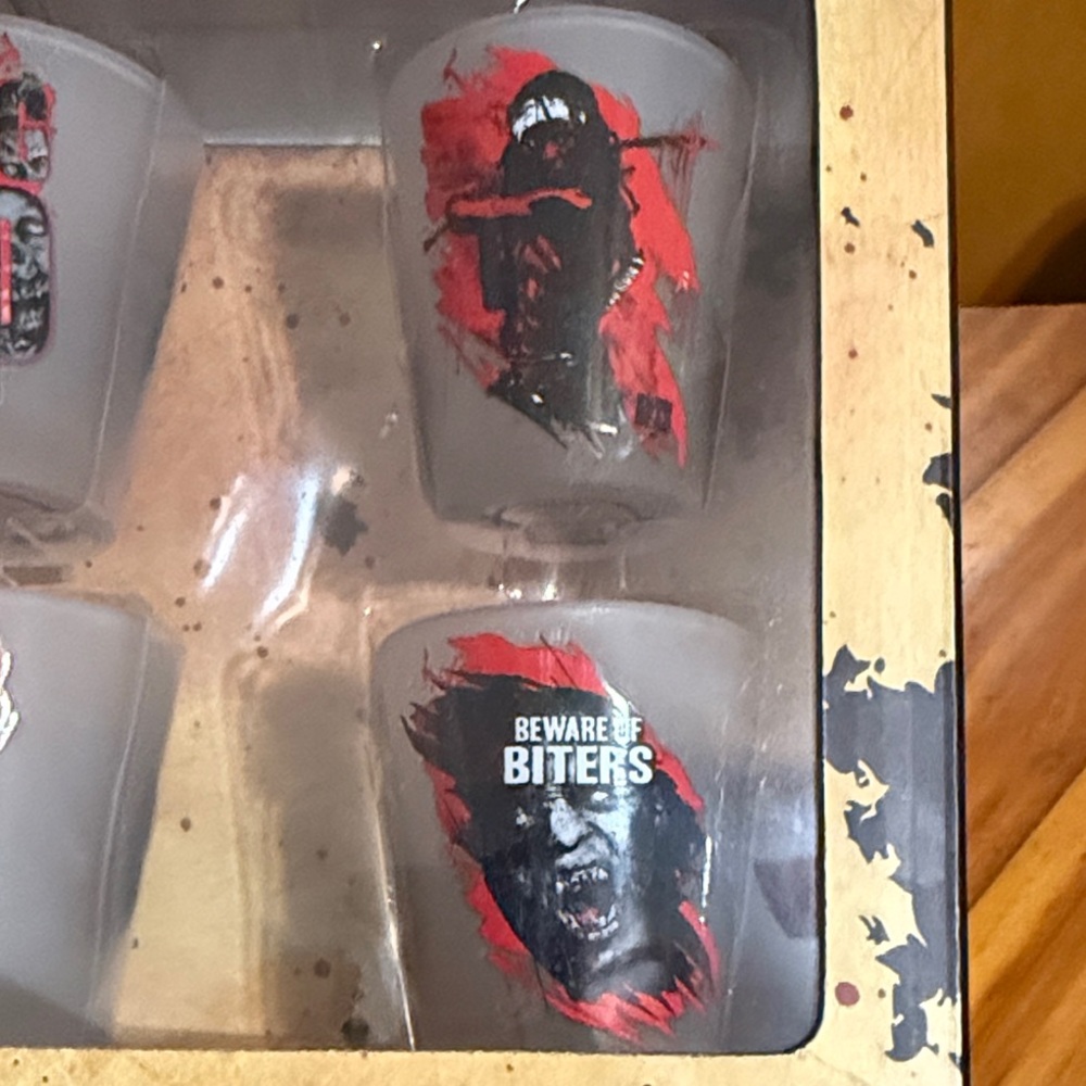 Shot Glass Set - Red and Black - Picture 3 of 6
